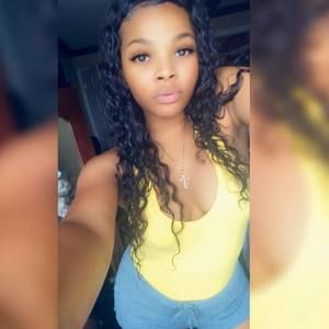 Meet your Posher, Catherine